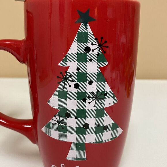 Merry Christmas Red Mug Plaid Tree with Removable Open Close Lid Set of 2 - Picture 8 of 14